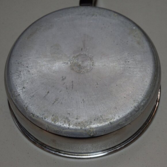 Vintage Farberware 1-Quart (7-inch) Saute Pan Stainless Steel Aluminum Clad - Picture 13 of 15